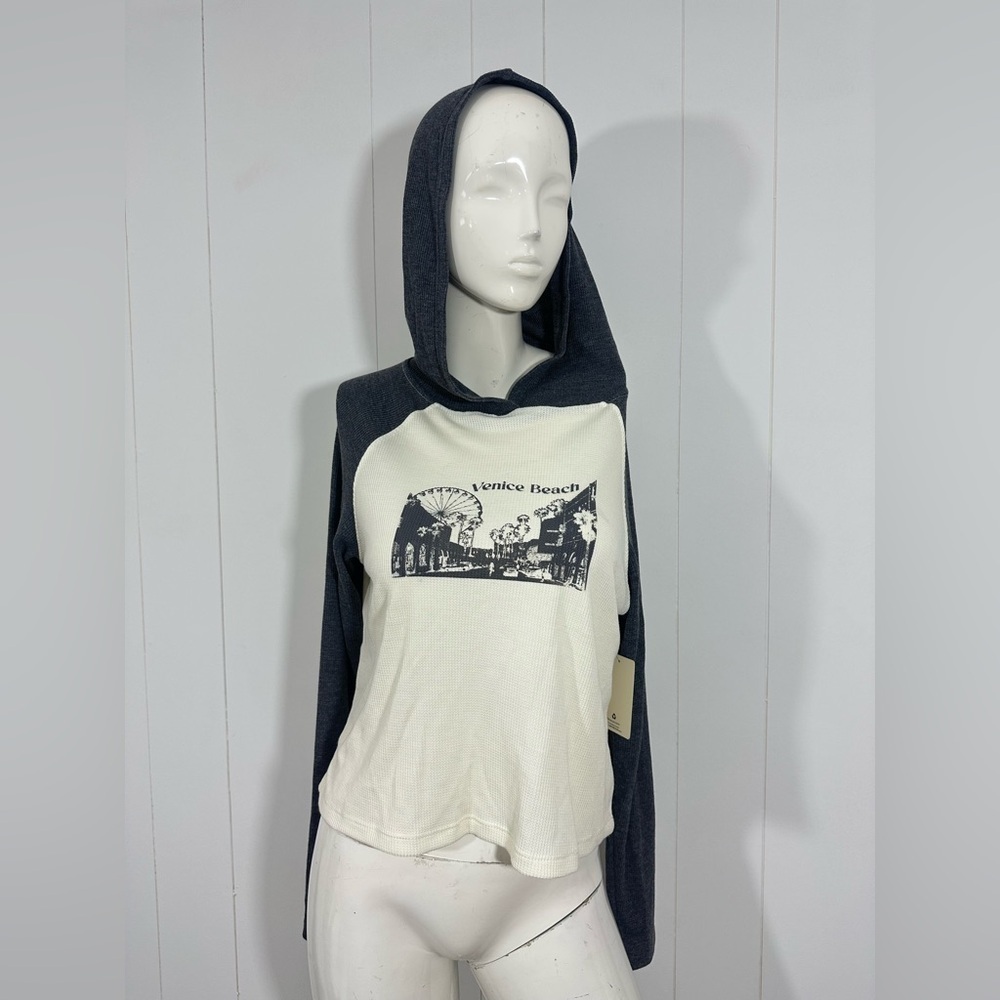 NWT Pink Republic Hooded Shirt Gray/Ivory Long Sleeve Women's Tee Waffle Knit